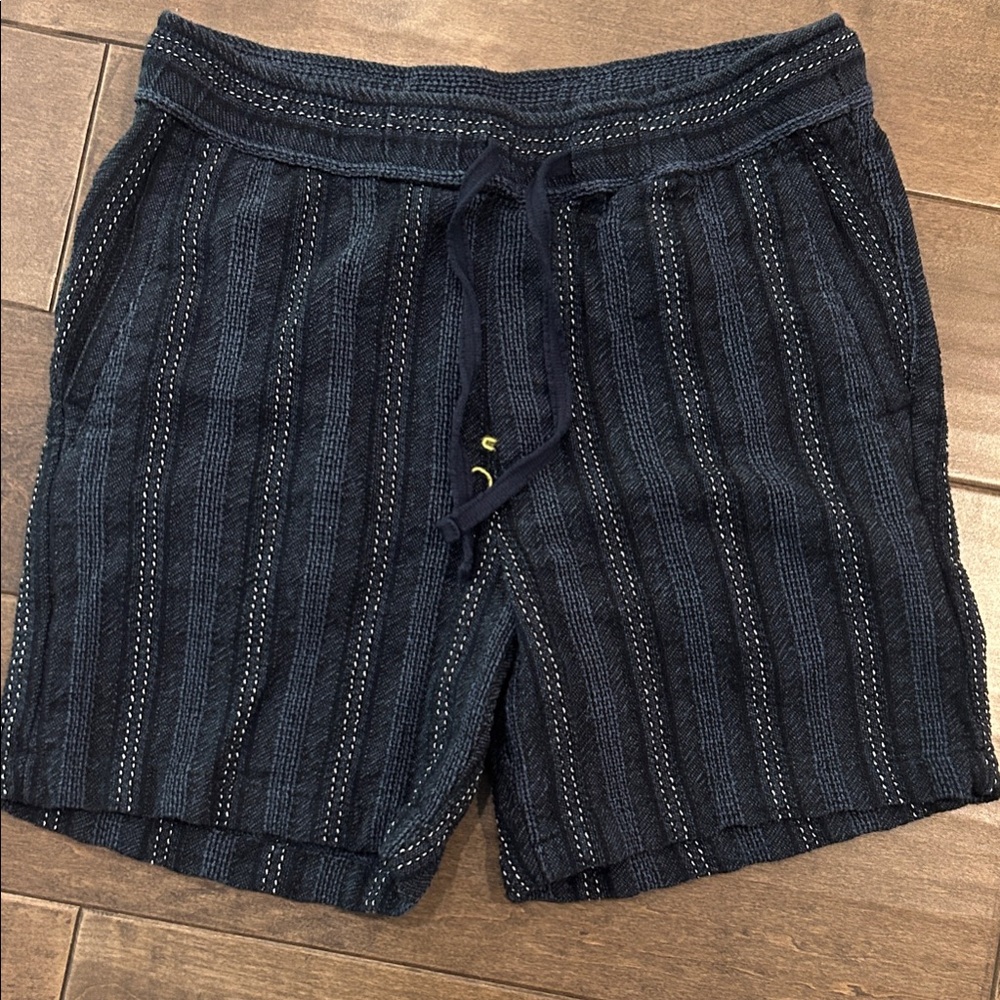 Zara Navy Striped Shorts for Men